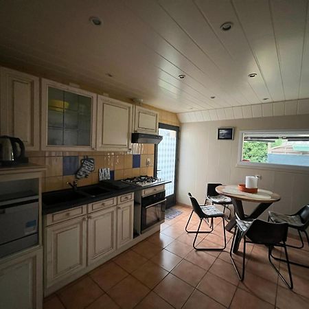 Appartement Type Loft Avec Terrasse Cherbourg-en-Cotentin Esterno foto